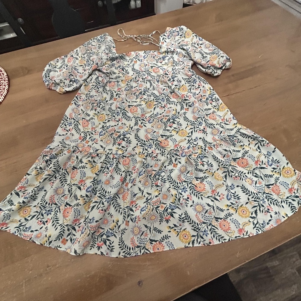 BCBGeneration Dress Womens Medium White Floral Puff Sleeve Square Neck Sundress